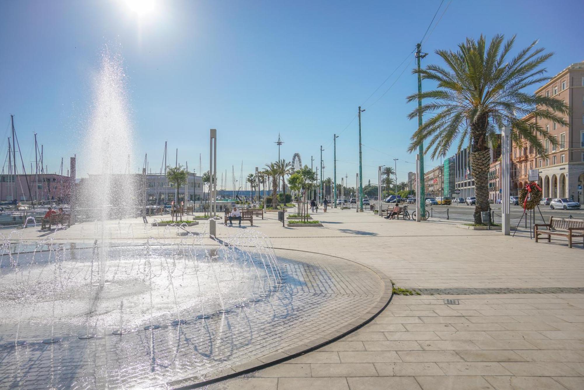 Perle Gemelle In Marina Apartment Cagliari Bagian luar foto